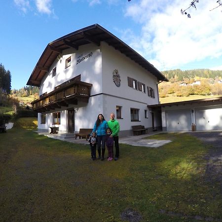 Tiroler Hasenhoehle Wenns Bagian luar foto