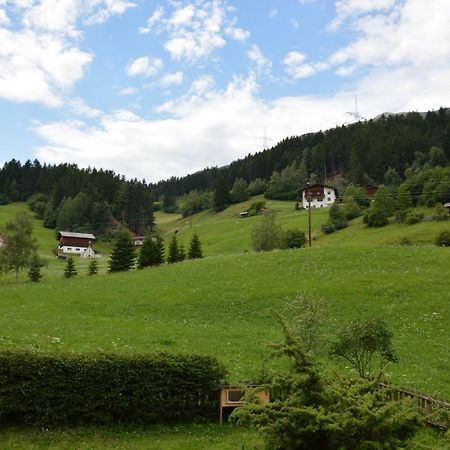 Tiroler Hasenhoehle Wenns Bagian luar foto