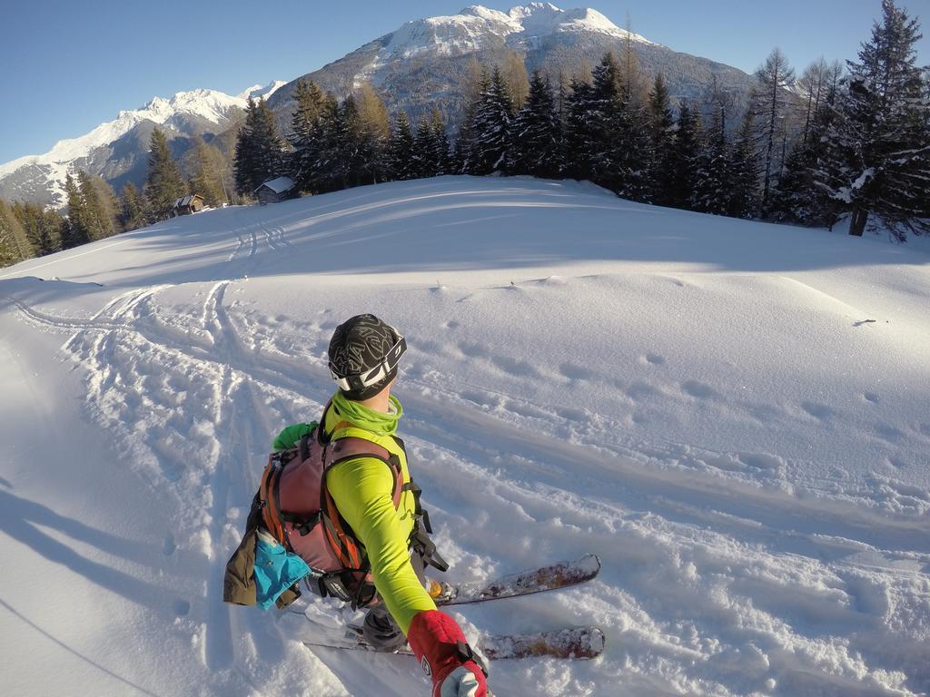 Tiroler Hasenhoehle Wenns Bagian luar foto